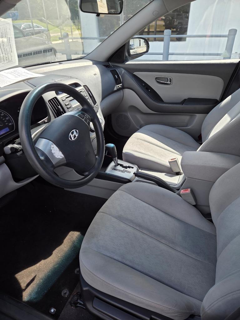 2010 Hyundai Elantra GLS - Photo 11