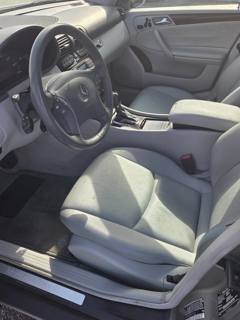 2003 Mercedes-Benz C-Class C240 - Photo 12