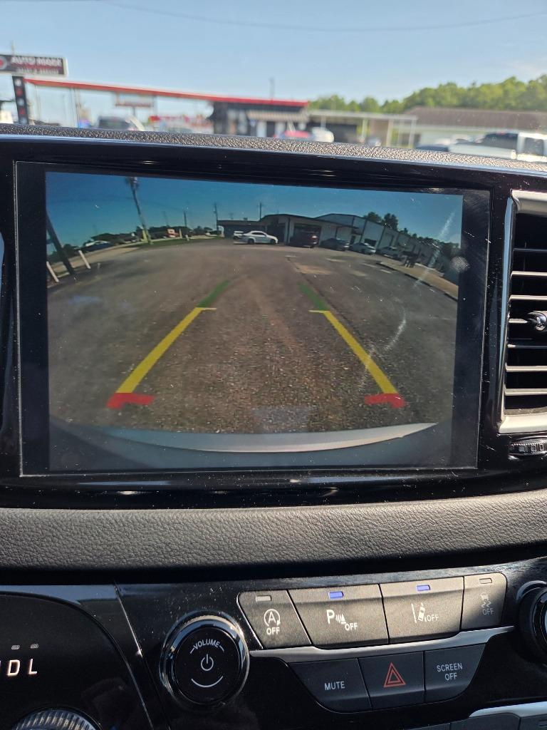 2023 Chrysler Pacifica Touring L - Photo 18